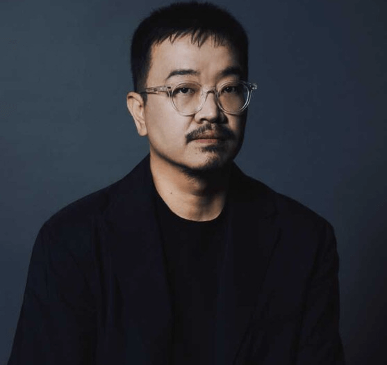 인터뷰하는연상호