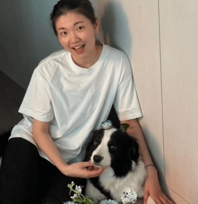 강아지와-함께-심석희